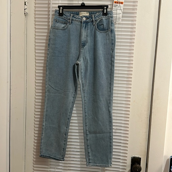 PacSun Denim - pacsun lightwash mom jeans!
